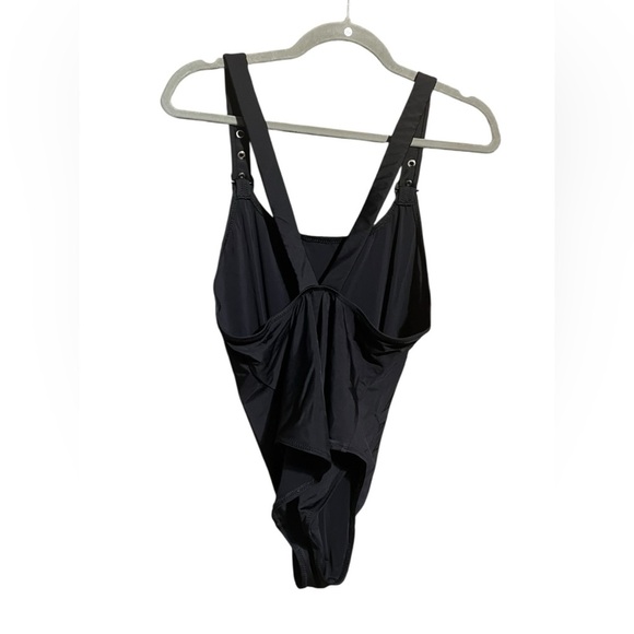Solid and Striped Black The Lucy Swimsuit - Picture 4 of 7